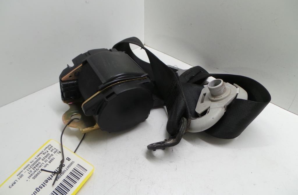 VW Golf 4 5-Trg. FLH Bj.98 Sicherheitsgurt Rollgurt hinten rechts schwarz